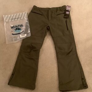 Women's army green modern/fitted snow ski pants waterproof fleece lined